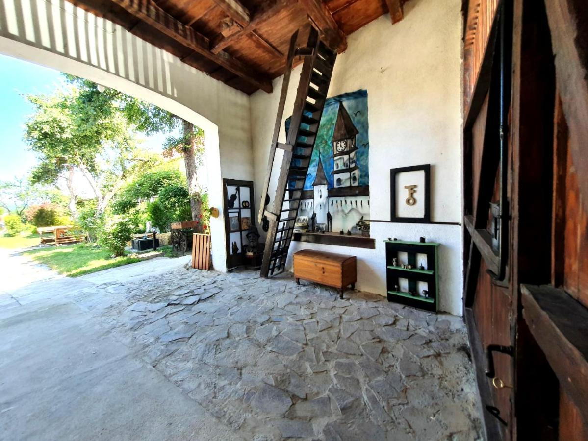 Casa Din Coltul Cetatii Villa Hărman Buitenkant foto